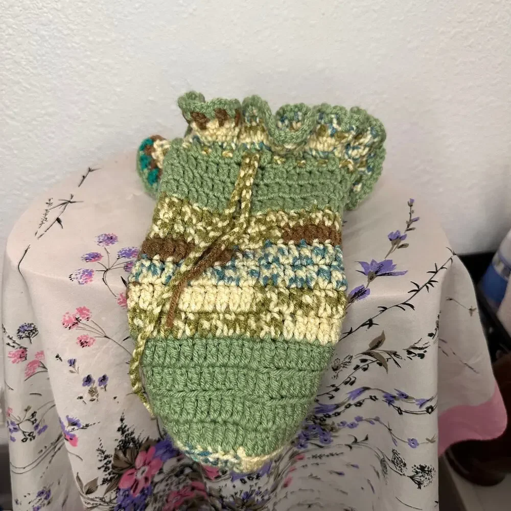 Handmade Crotchet Ruffled Wine Bottle Holder with Drawstring